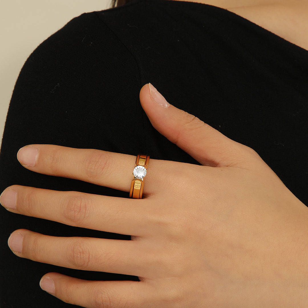 CurrentDealz™ Elegant Golden Dou Halo Ring